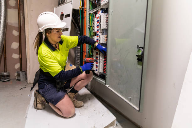 Best Circuit Breaker Repair  in Lake Camelot, IL